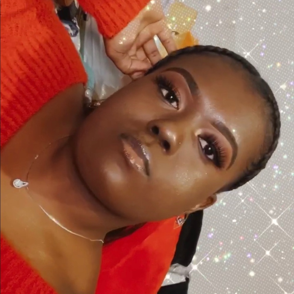 Meet your Posher, Tatiana